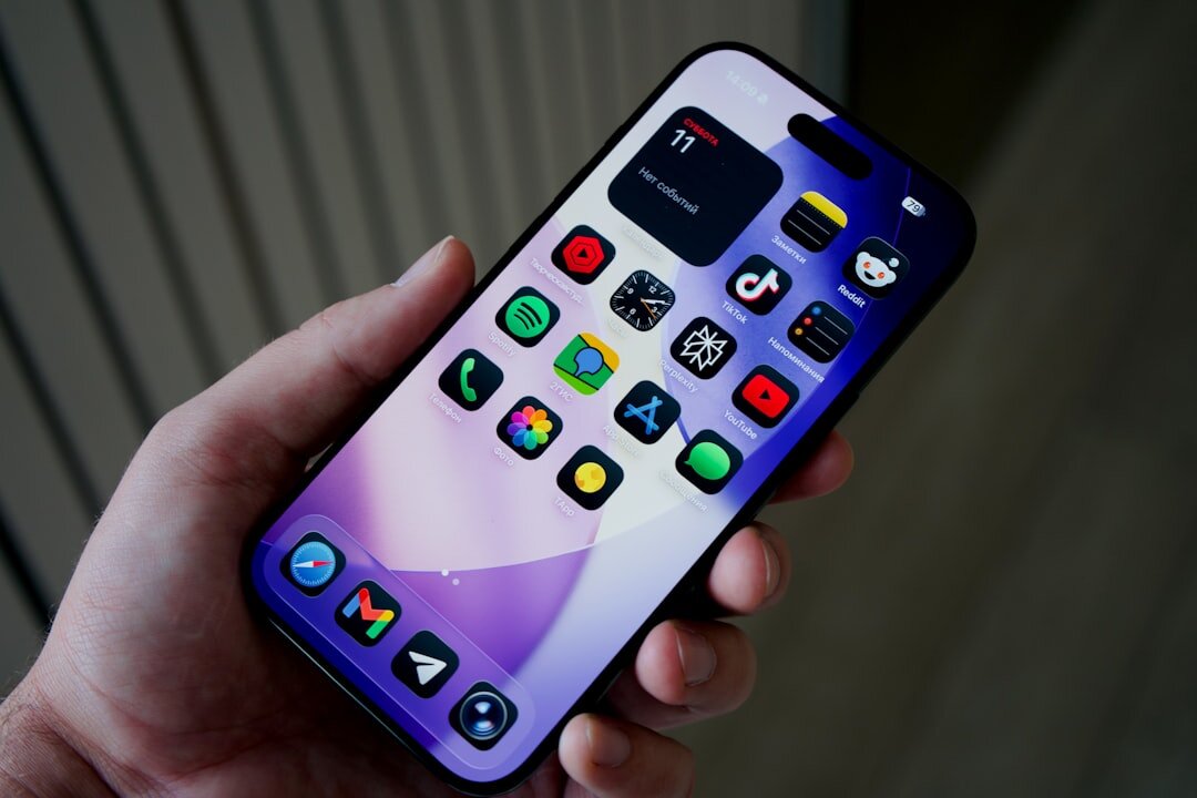 tech gadget store